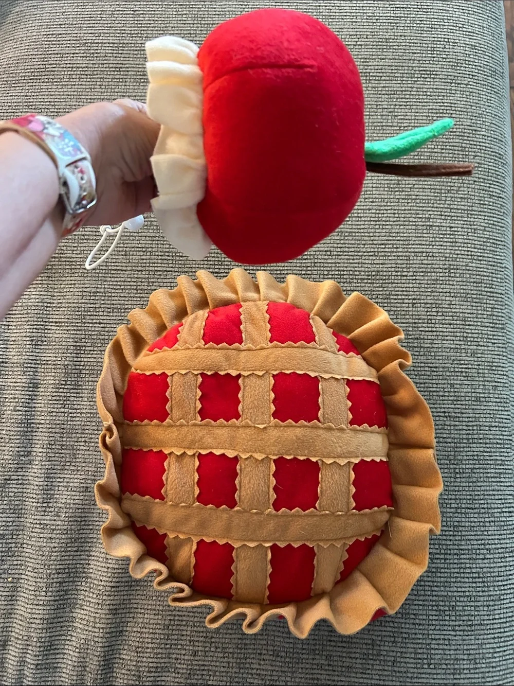 Cherry pie dog Halloween costume 2 piece pie and cherry hat medium (no collar)